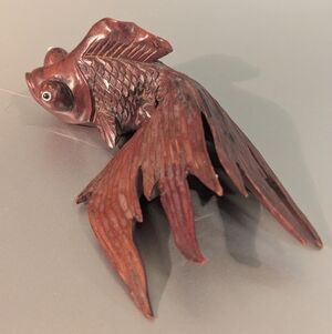 🐠 Vintage Rosewood KOI